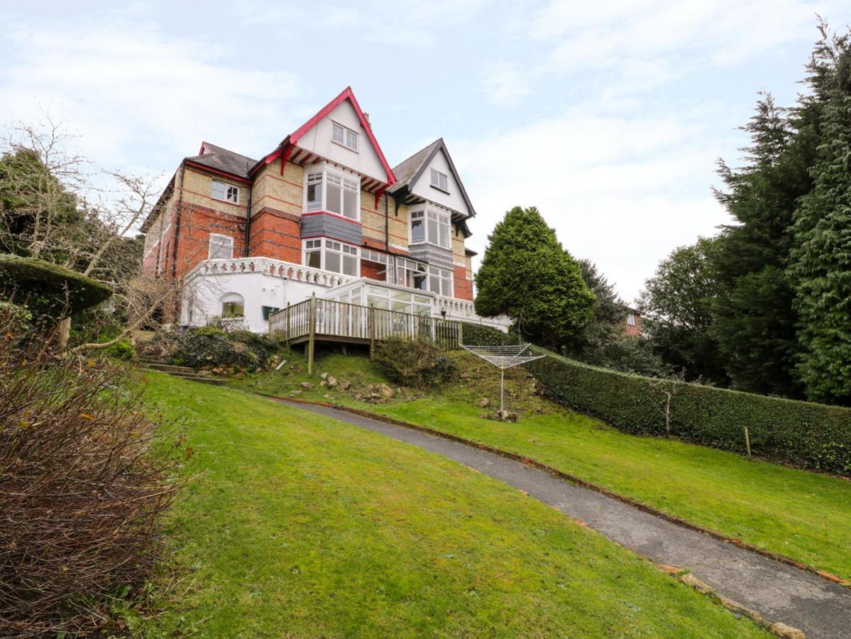 Villa Preswylfa à Caernarfon Extérieur photo