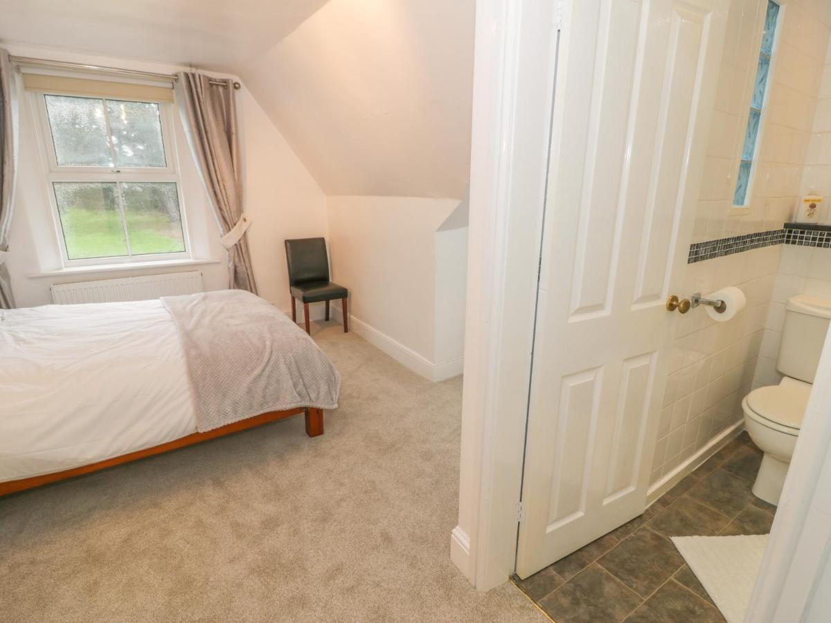 Villa Preswylfa à Caernarfon Extérieur photo